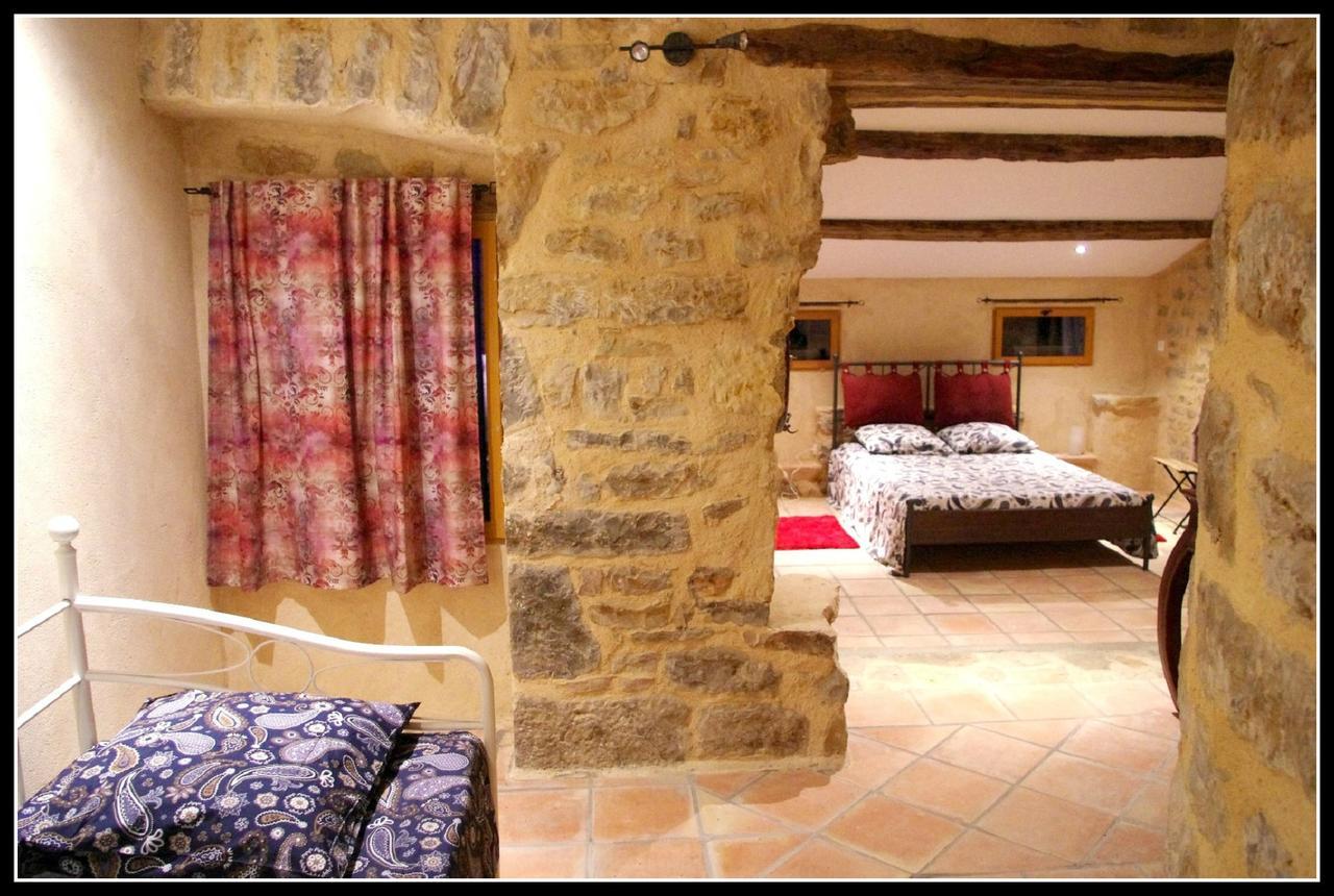 La Prade Basse 82 Bed and Breakfast Saint-Antonin Eksteriør billede