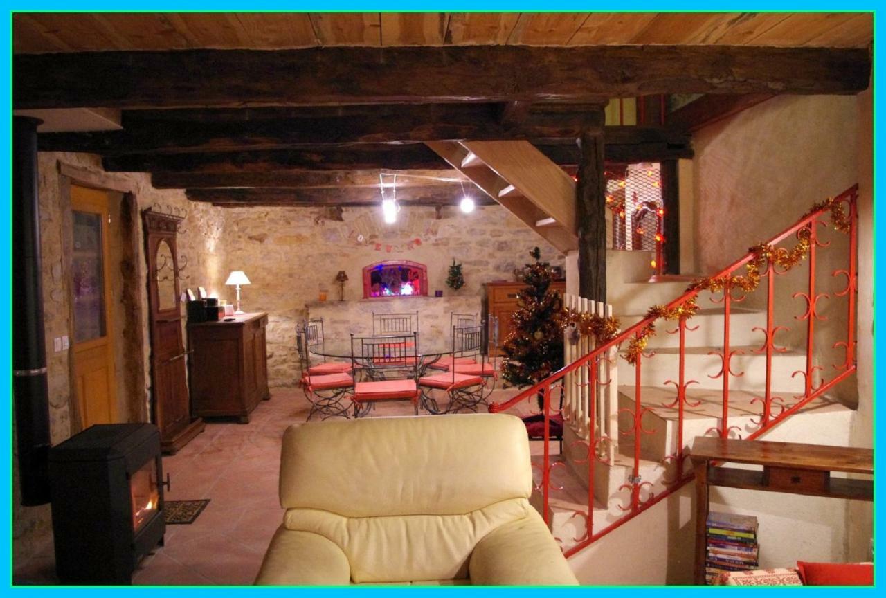 La Prade Basse 82 Bed and Breakfast Saint-Antonin Eksteriør billede